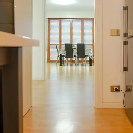 Apartment Welc-om Toti Station Flat Padova