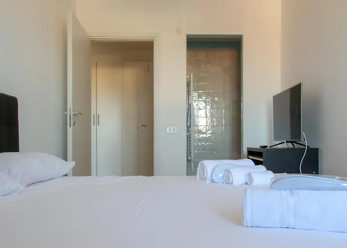 Apartman Welc-om Toti Station Flat *