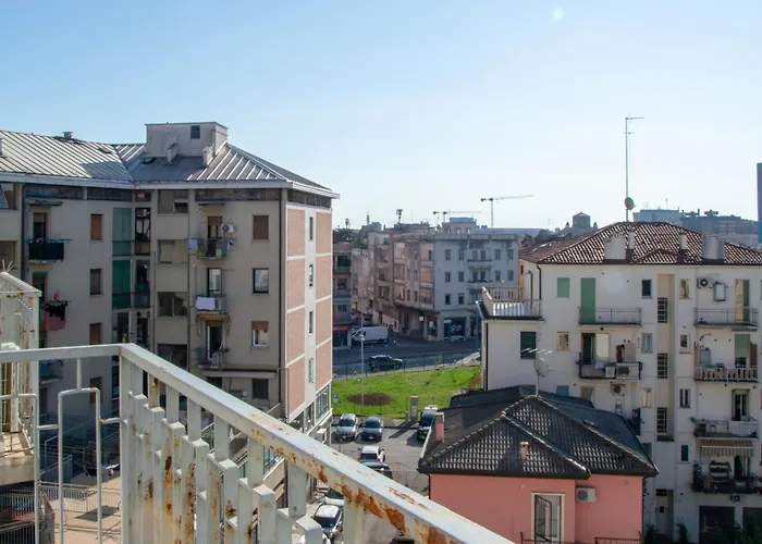 Welc-om Toti Station Flat *